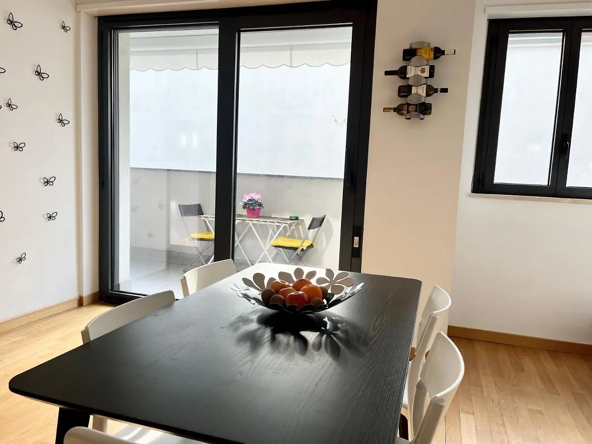 Appartamento con giardino max 6 persone sulla mm3 gialla Milano